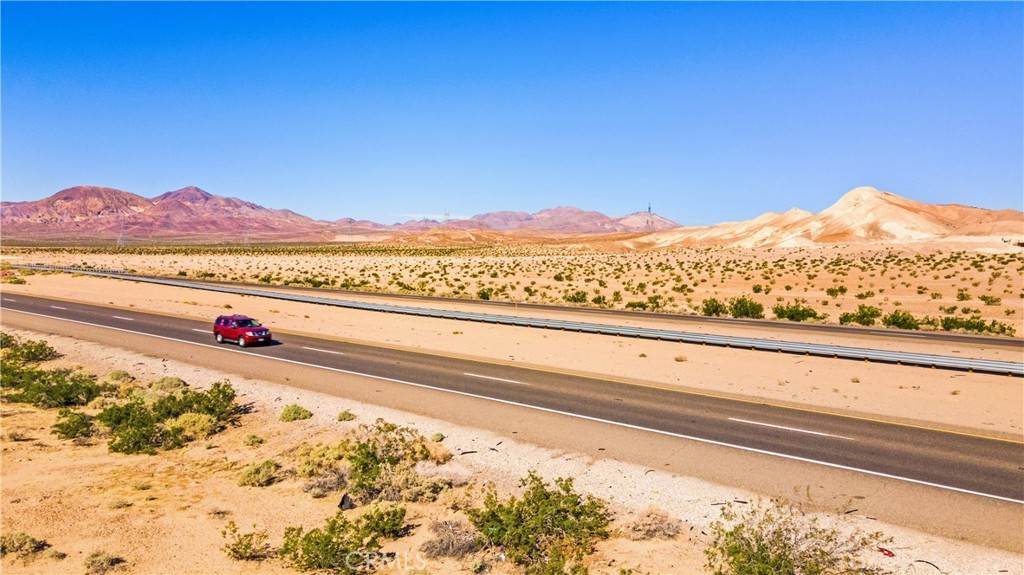Land for Sale at 17 Yermo Road Yermo, California 92398 United States