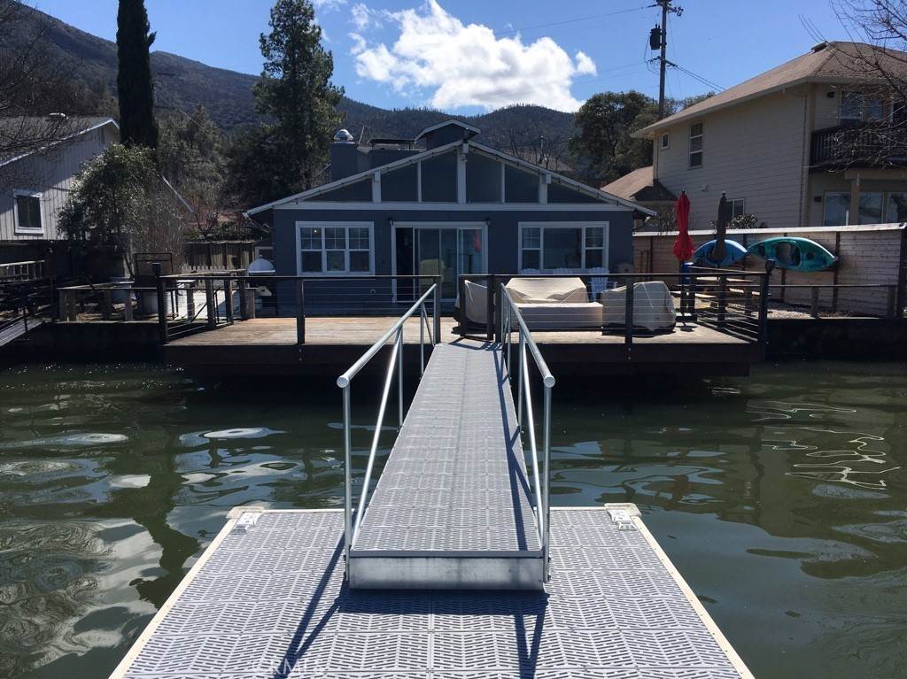 Residential Lease at 3012 Willow Road Kelseyville, California 95451 United States