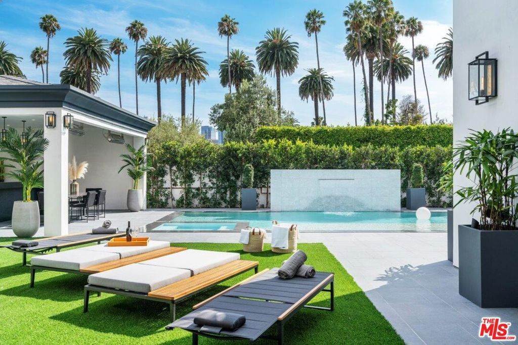 Жилой аренды в 525 North Camden Drive Беверли Хиллс, Калифорния 90210 Соединенные Штаты