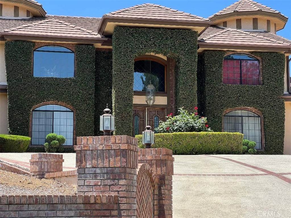 Single Family Homes for Sale at 7421 Live Oak Drive Jurupa, California 92509 United States