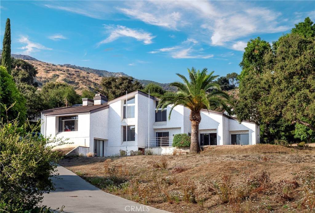 Single Family Homes for Sale at 864 Rainbow Drive Glendora, California 91741 United States