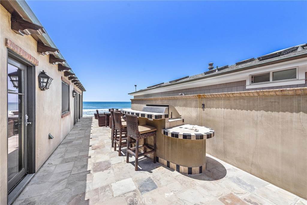 15. Single Family Homes for Sale at 1880 North El Camino Real # 48-49 San Clemente, California 92672 United States