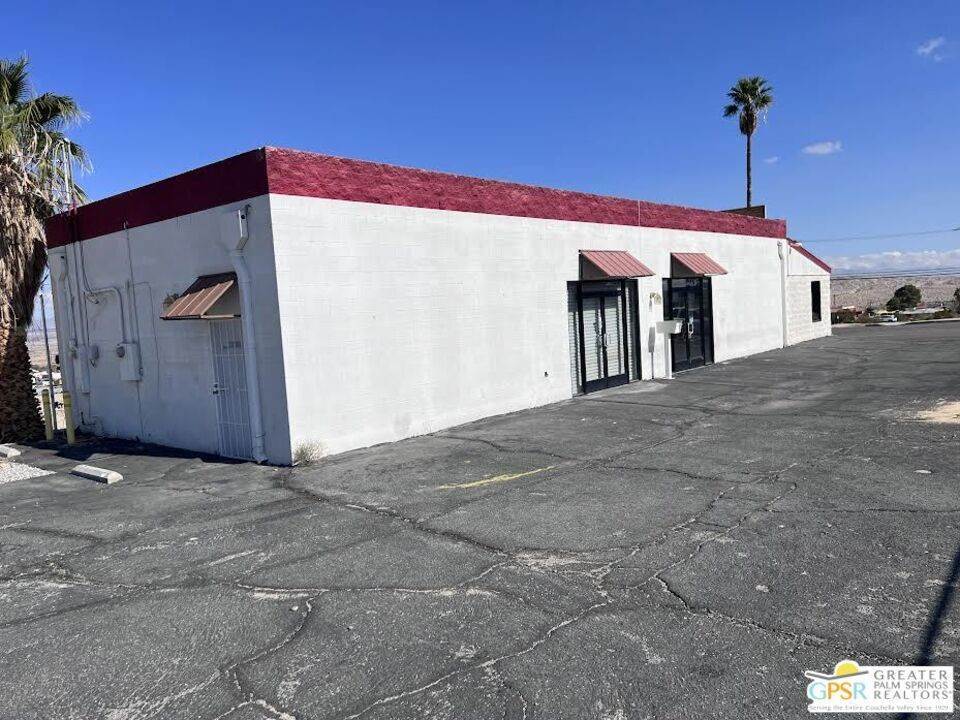 Commercial for Sale at 5758 Adobe Road 29 Palms, California 92277 United States