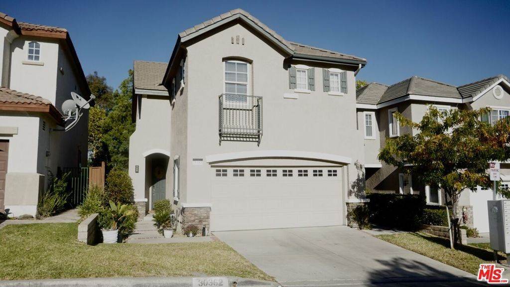 Residential Lease at 30362 Cedar Oak Lane Castaic, California 91384 United States