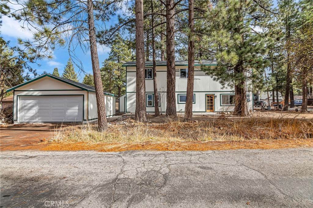 Single Family Homes for Sale at 345 West Country Club Boulevard Big Bear City, California 92314 United States