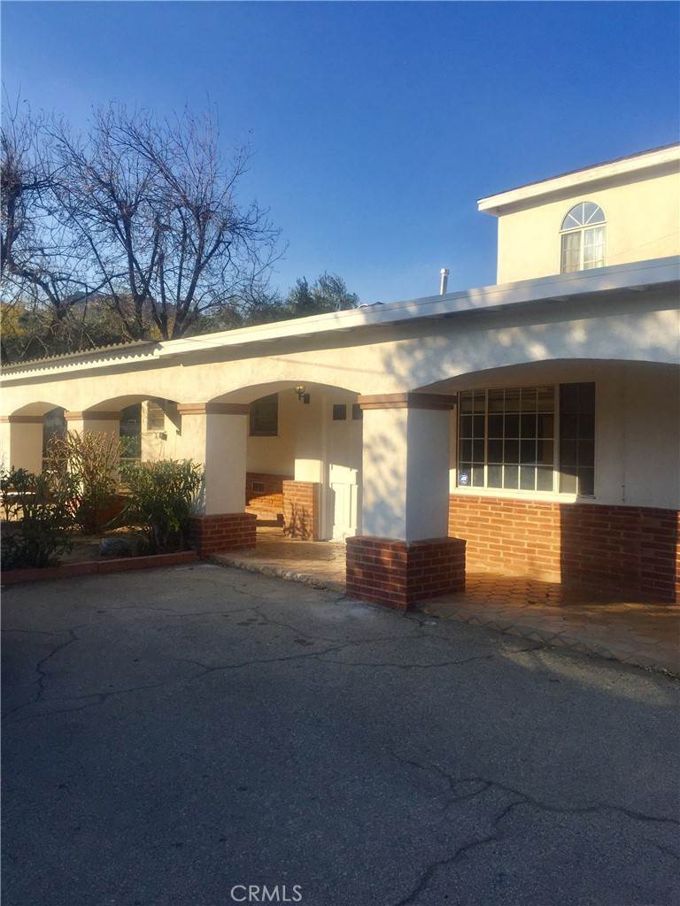 Residential Lease at 10033 Shoup Avenue Chatsworth, California 91311 United States