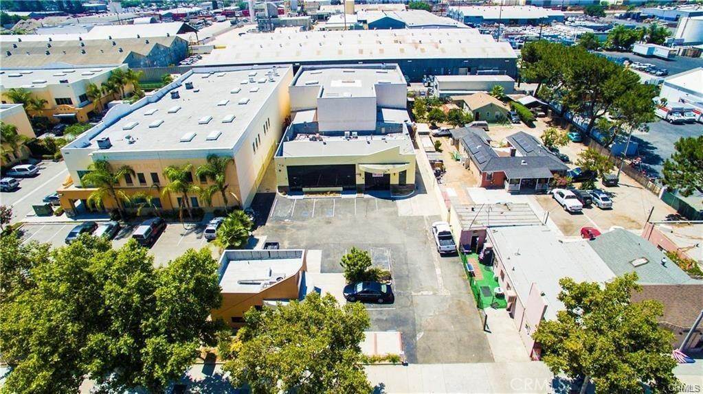 Commercial for Sale at 1470 West Holt Avenue Pomona, California 91768 United States