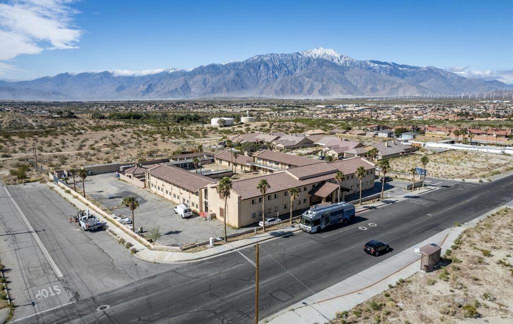 Commercial for Sale at 67485 Hacienda Avenue Desert Hot Springs, California 92240 United States