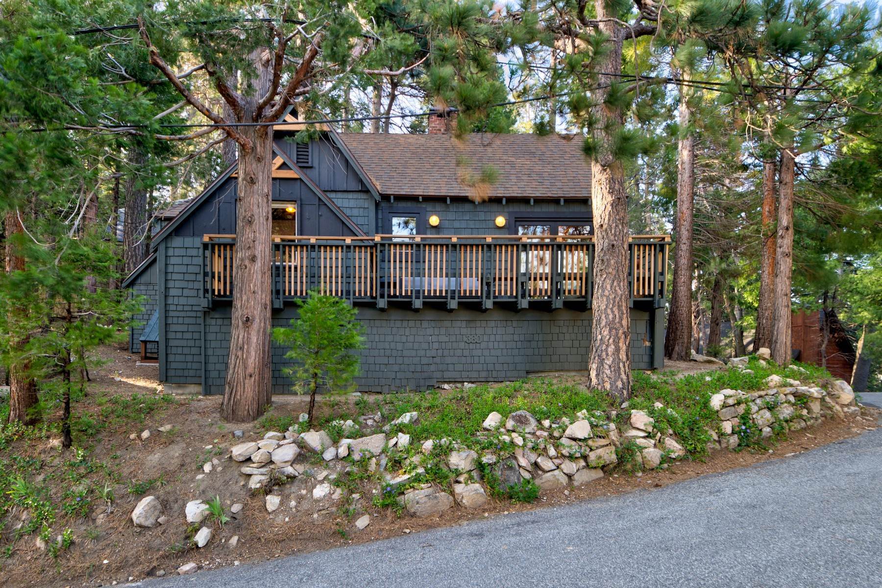 Single Family Homes for Sale at 380 Castle Gate Road, Lake Arrowhead CA 92352 380 Castle Gate Road Lake Arrowhead, California 92352 United States