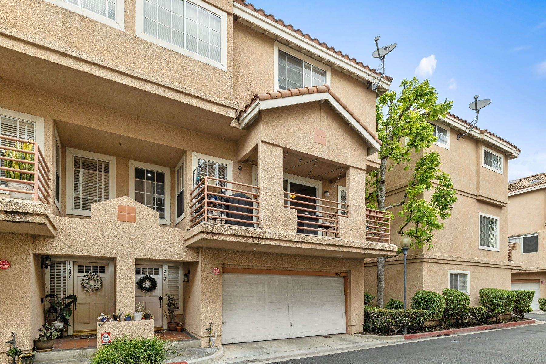 Maison accolée à 14049 Lemoli Avenue, Hawthorne, CA 90250 14049 Lemoli Avenue Hawthorne, Californie 90250 États-Unis