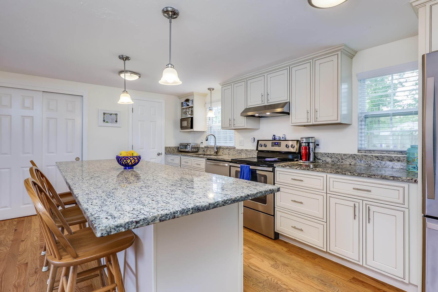 8. Duplex Homes for Sale at 8-10 Pawkannawkut Drive, South Yarmouth, MA, 02664 8-10 Pawkannawkut Drive Yarmouth, Massachusetts 02664 United States