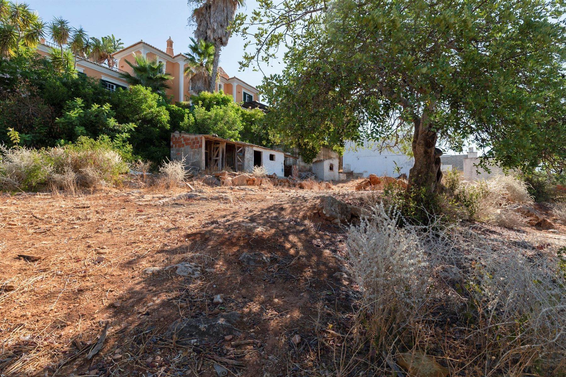 7. Land for Sale at Terreno com ruina for Sale Loule, Algarve Portugal